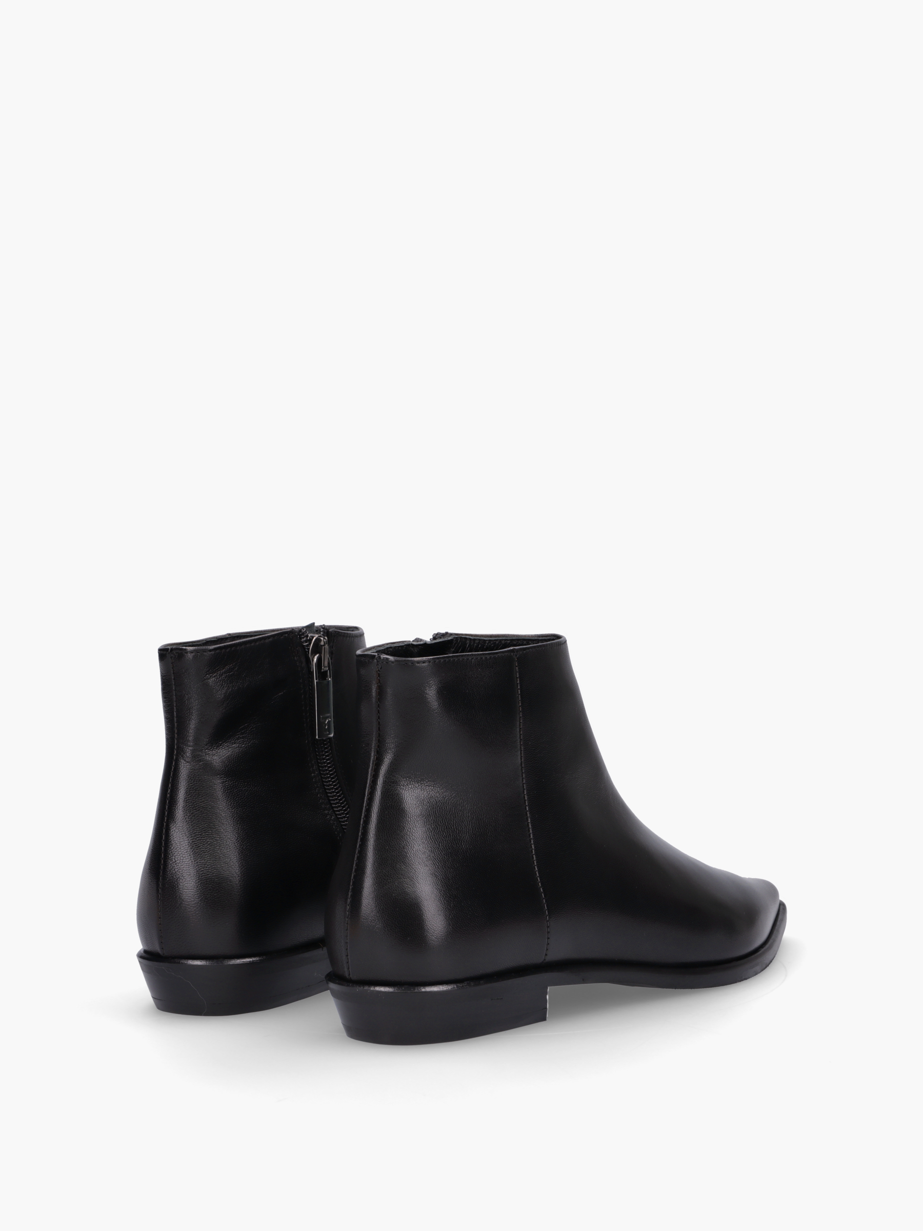 Bekleidung, Schuhwerk, Schuh